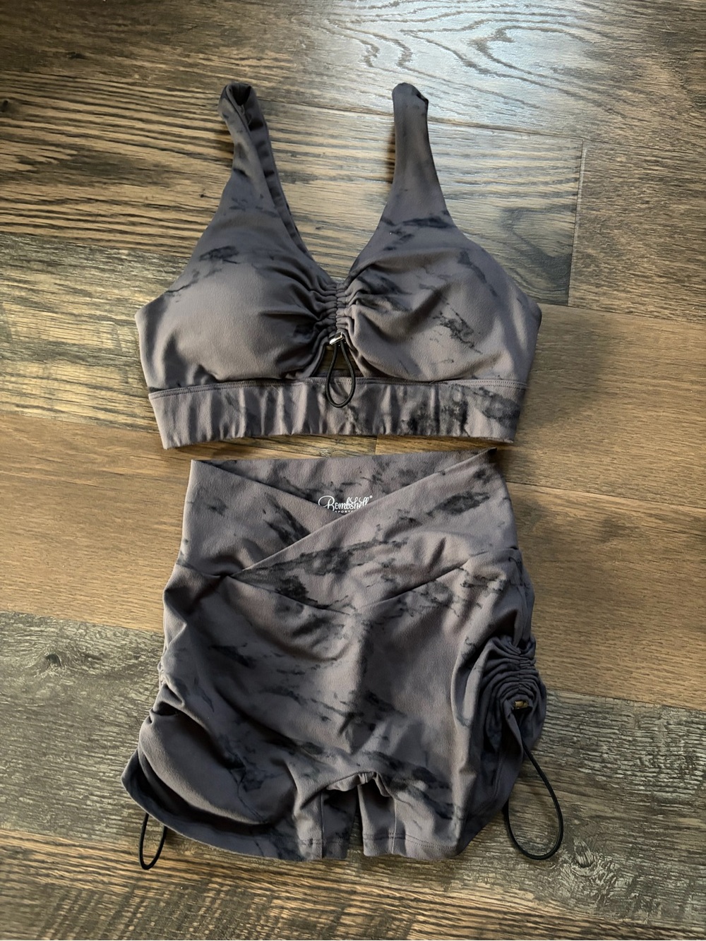 Bombshell Sportswear Grey Marble Toggle Set